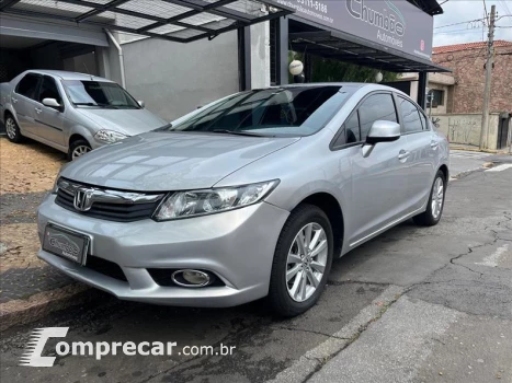 Honda CIVIC 1.8 LXS 16V 4 portas