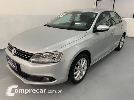 Volkswagen JETTA 2.0 Comfortline 4 portas