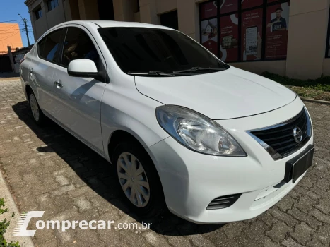 NISSAN VERSA 1.6 16V SV 4 portas