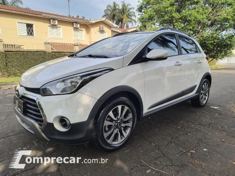 Hyundai HB20X 1.6 16V Style 4 portas