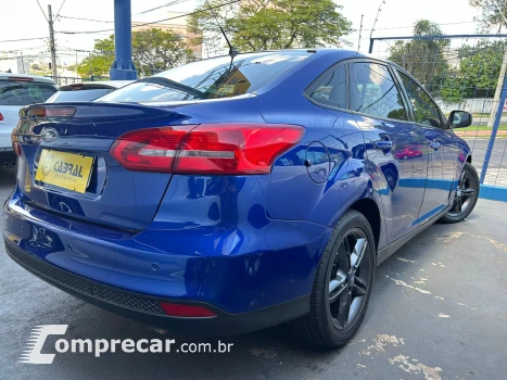 FOCUS 2.0 SE Sedan 16V